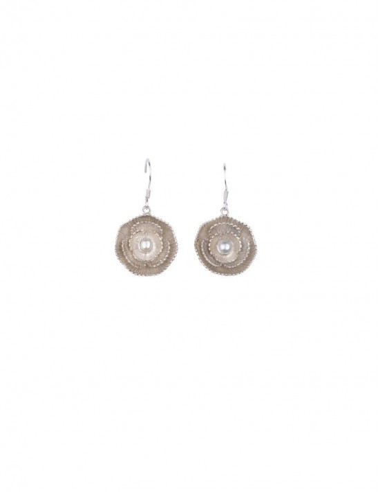 Sterling Silver Reverse Dome Fresh Water Pearls Earrings. 