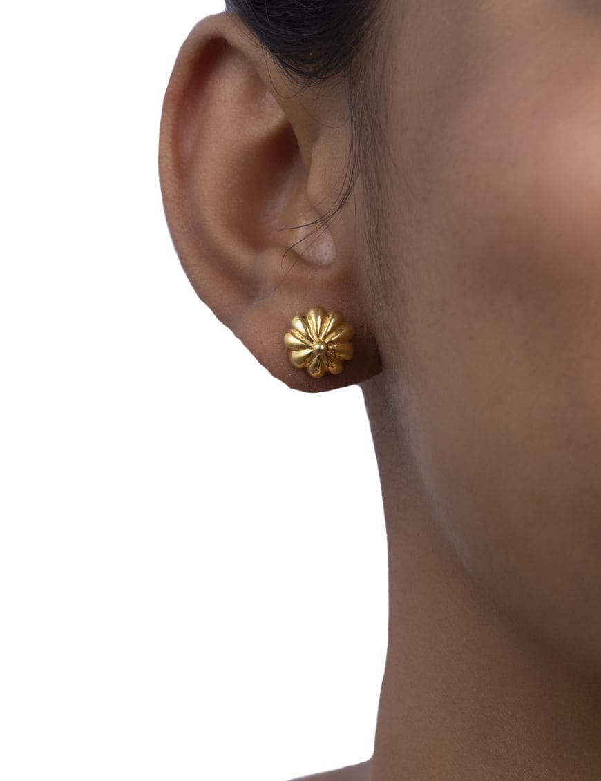 Sterling Silver Floral Basic Earrings